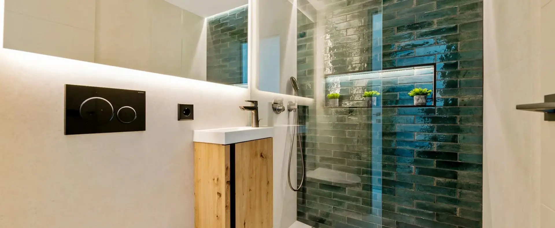 Renoviertes Penthouse mit Meerblick