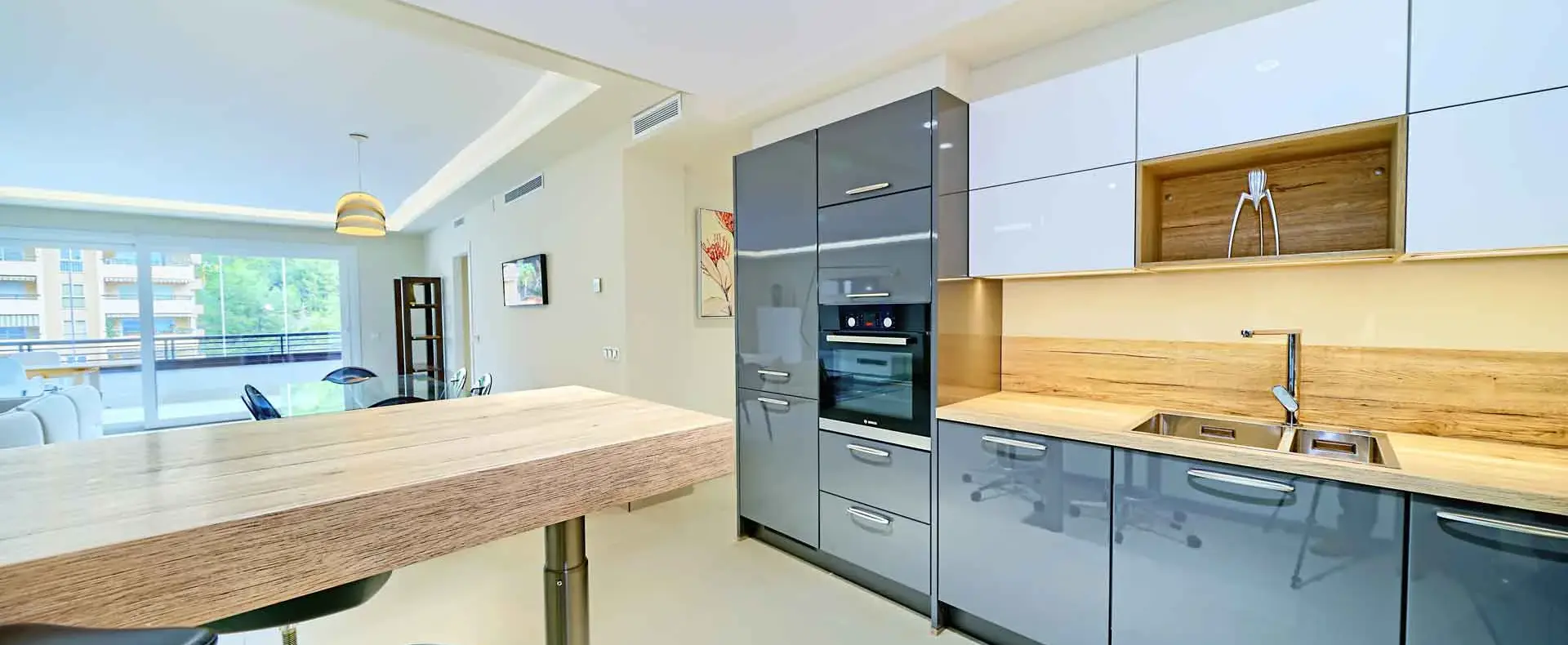 Modern and refurbished property in Ricardo Soriano, Marbella