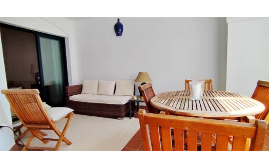 Vivienda a la venta a 400 metros del mar.