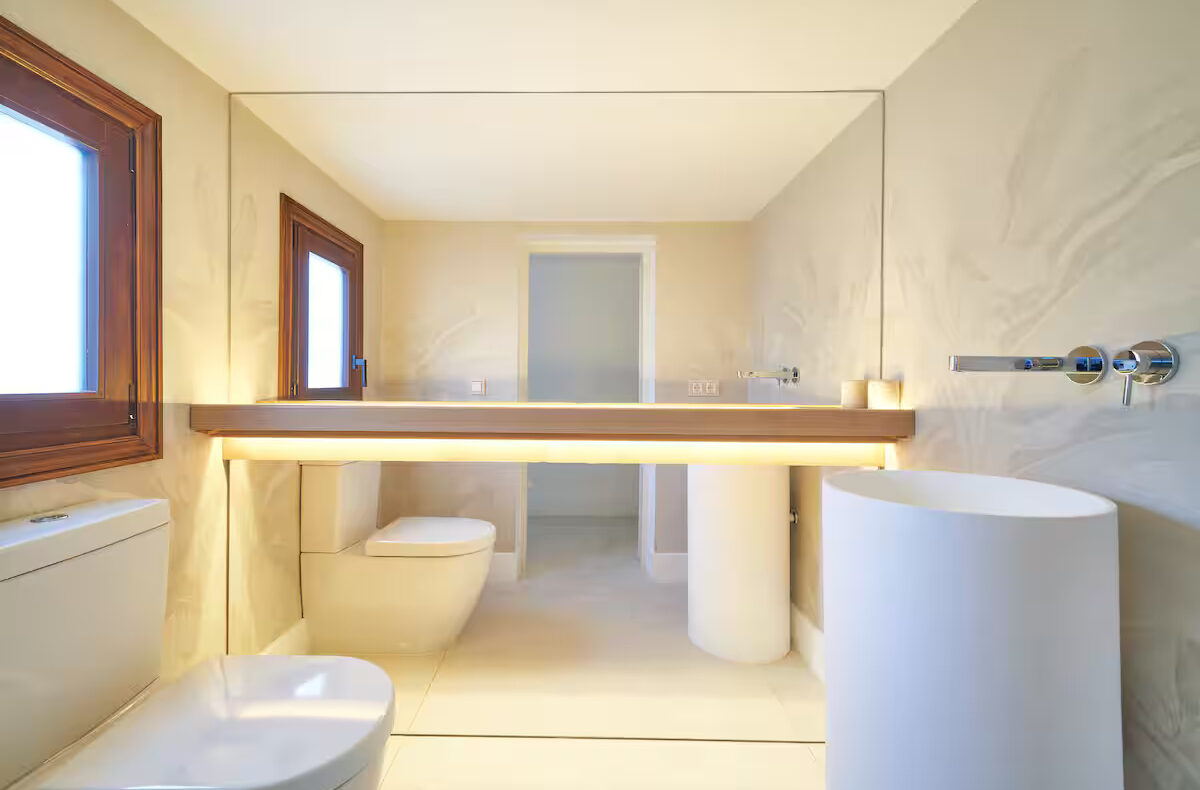 0ed1d9b0-1a68-487d-bd6a-8be7ddf8b386