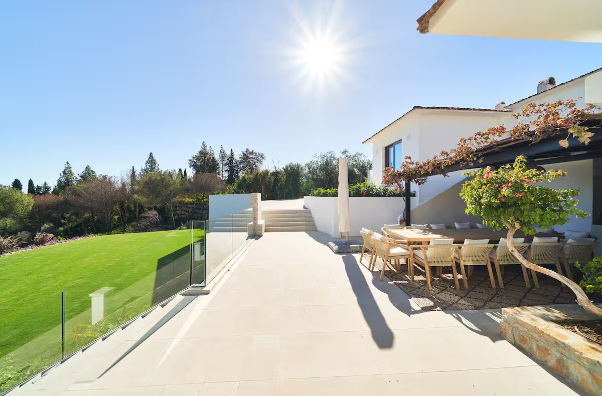 0fa463a1-68d7-4ea3-8b77-df522f24a89f