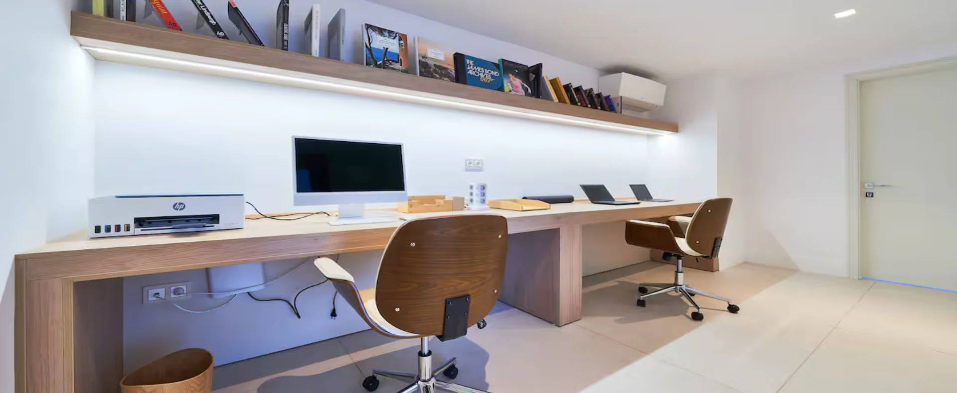 12988904-4ed5-4393-b359-cf089e850864