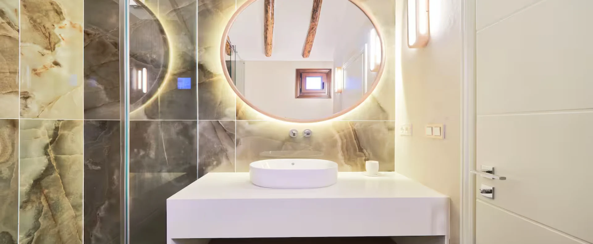 acf04fbf-38c4-42a5-a056-a130a763b2d3